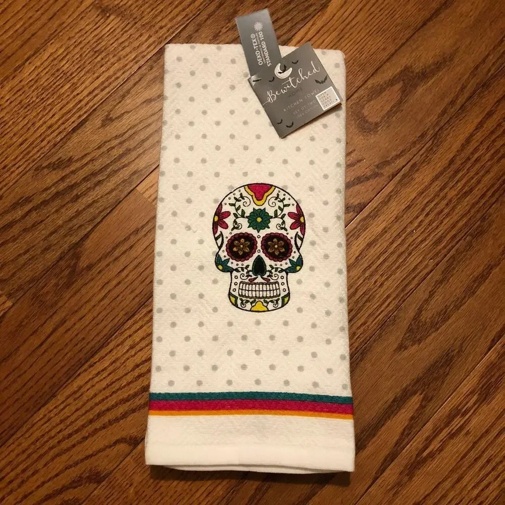 Skull Print Halloween Goth White Dots Gray Kitchen Towels Set NWT